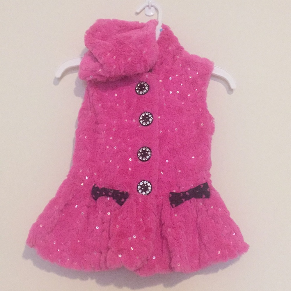 Hooded faux fur vest